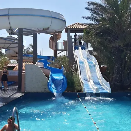Camping Mobilhome 6 à 8 Personnes Canet-en-Roussillon