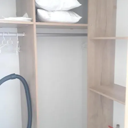 Mobilhome 6 A 8 Personnes * Canet-en-Roussillon