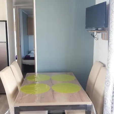 Campsite Mobilhome 6 A 8 Personnes *