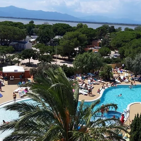 Mobilhome 6 A 8 Personnes Campsite *