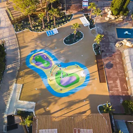 Campsite Mobilhome 6 A 8 Personnes Canet-en-Roussillon